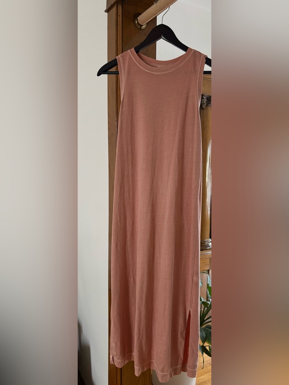 Old Navy Sleeveless Maxi Dress in Dusty Rose